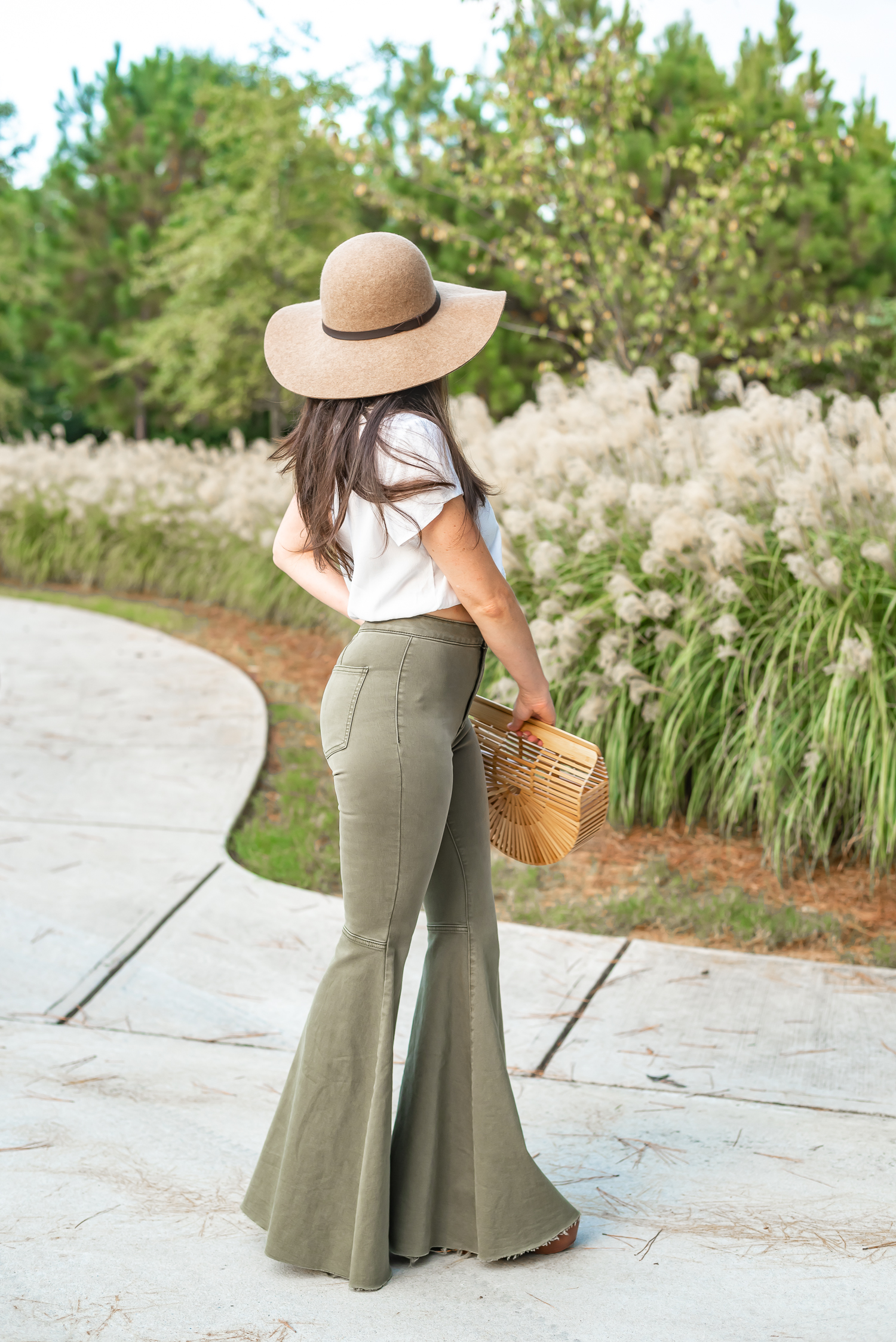 70's Vibes - Bellbottoms & Platform Shoes - Wander in Color - a style,  travel & lifestyle blog by Erica Valentin