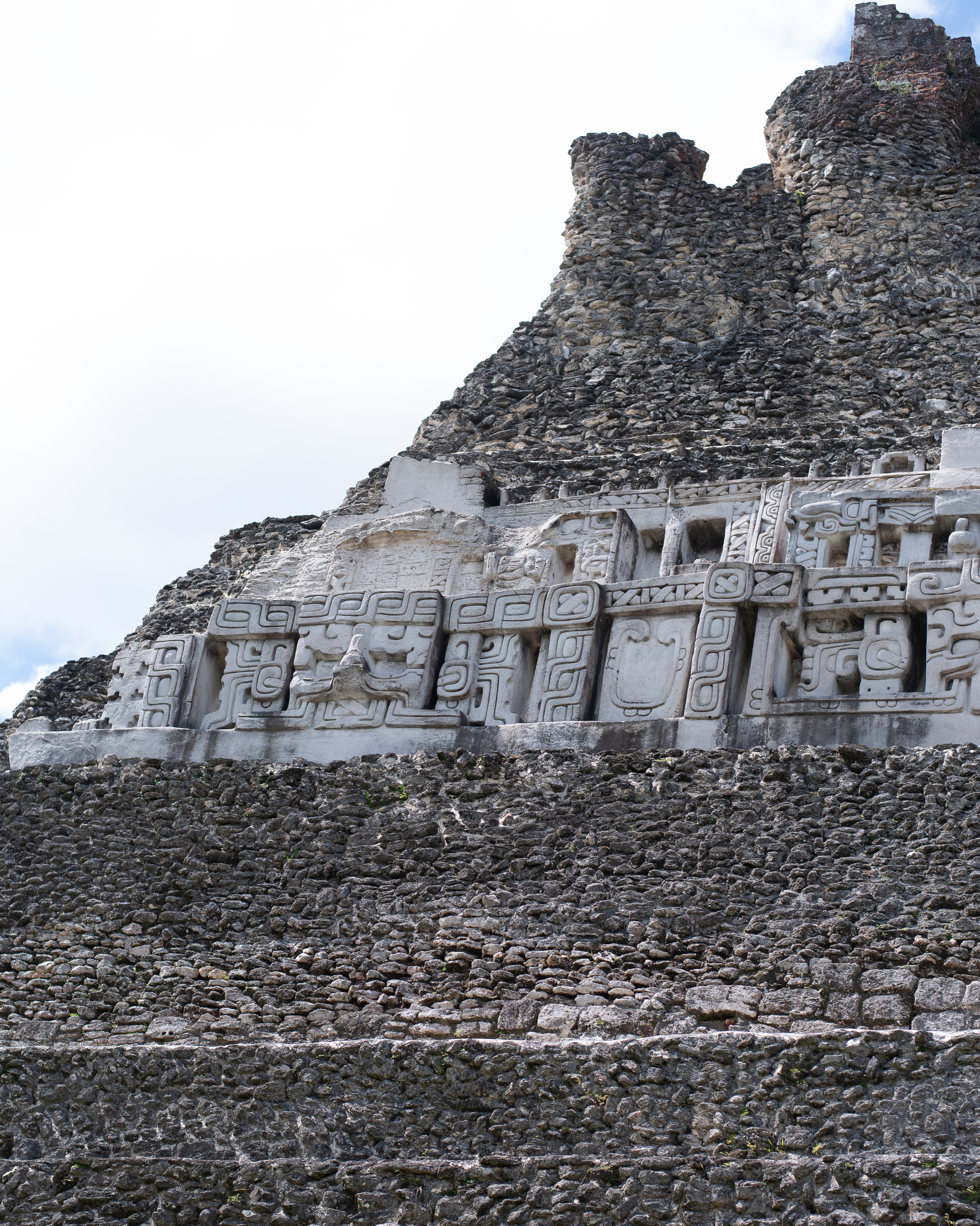 Xunantunich, Belize travel blog, Biggest Mayan ruins, Best mayan ruins in Belize, atlanta travel bloggers, best travel and style bloggers, best mayan ruins in Belize, things to do in belize, Best places to visit in Belize, did the mayans have ancient alien technology