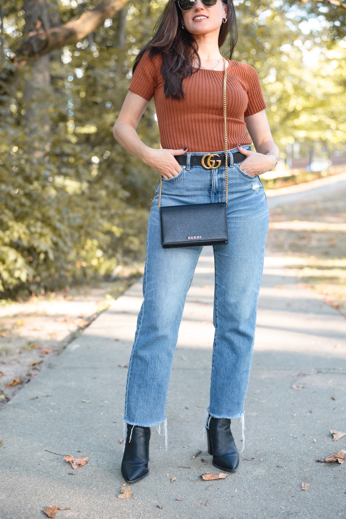 streetstyle, how to style straight leg jeans, causal fall style, over 40 style, over 40 outfit ideas, 2024 fall otufits